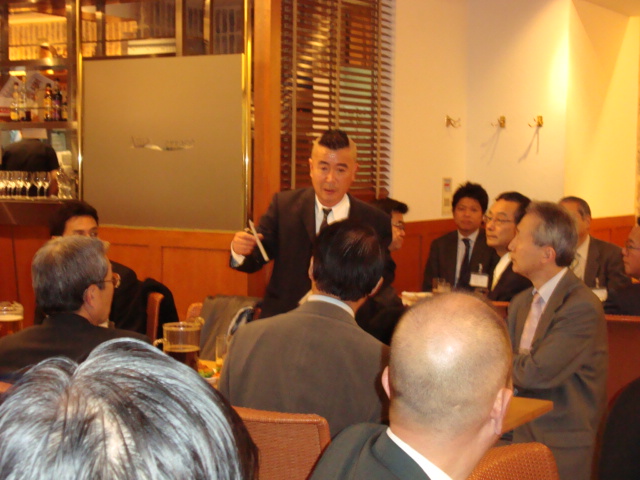 新会員原田実氏